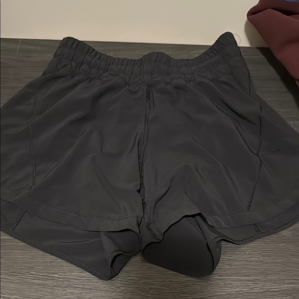 Lululemon Track That High Rise Lined Short Black 3”
